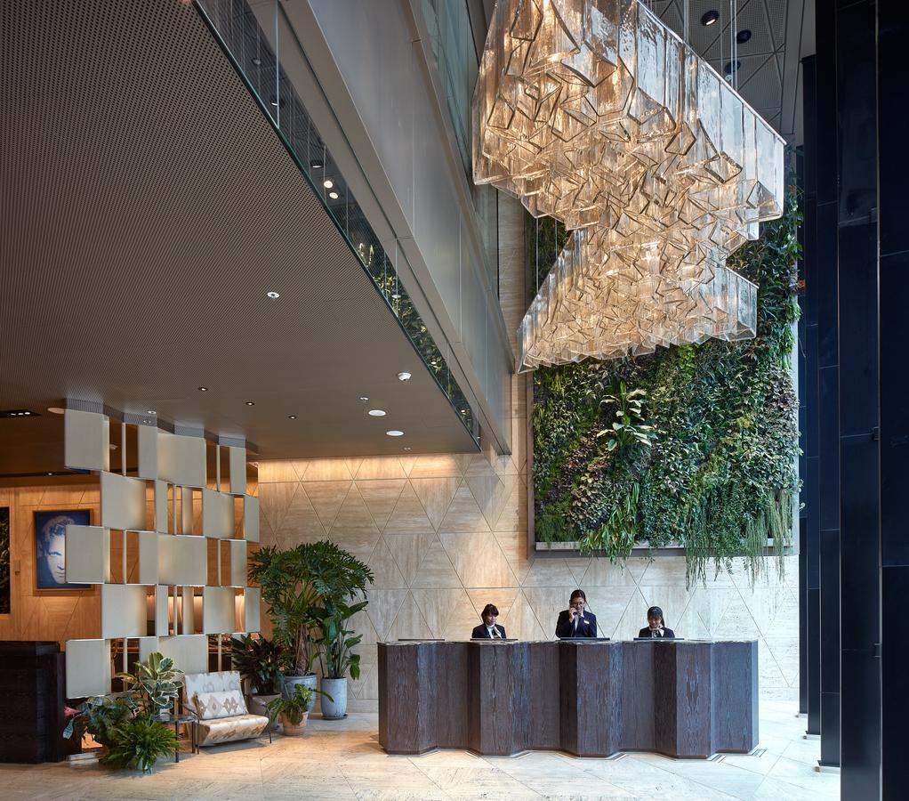 The Emperor Hotel Хонконг Екстериор снимка